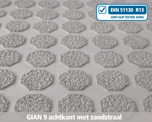gian9 achtkant met zandstraalstructuur beton, anti-slip, structuur, profiel, trap, trapneus